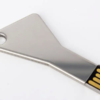 USB Llave triangular. Memorias Flash USB personalizadas Publicitarias