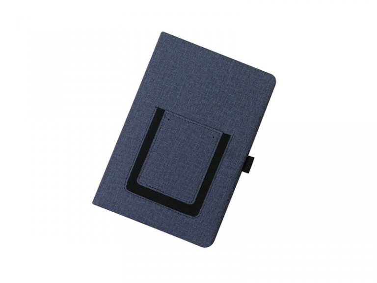 Libreta cubierta en curpiel