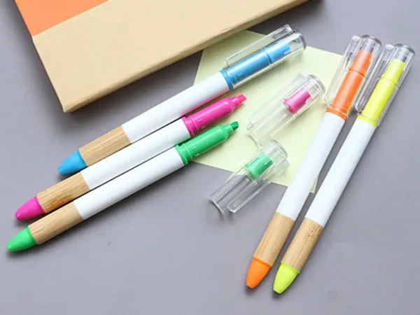 Pluma Teille: Bolígrafo 2 en 1 con Marca Textos y Detalle en Bambú - Dot Factory