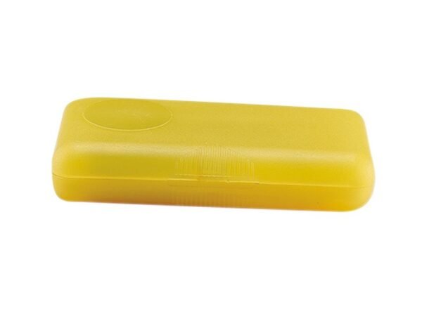 Set de manicure Funky de plástico con 4 accesorios esenciales en estuche compacto para cuidado personal Dot Factory