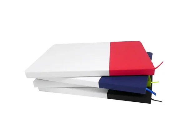Libreta Britania de Soft PU con carátula bi-color y cinta divisoria disponible en varios colores. Colores disponibles