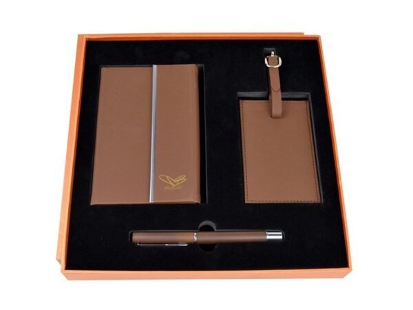 Set Palermo ejecutivo con libreta de filo metálico bolígrafo identificador de maletas y estuche de regalo