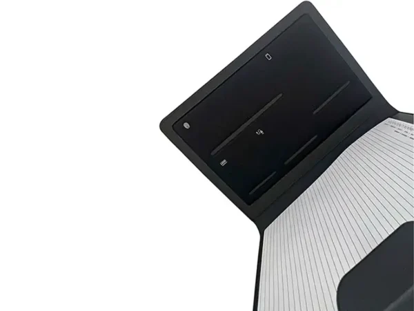 Porta Documentos Ginebra para empresa, vista 3/4, ceja con cierre magnético y diseño ejecutivo