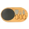 Set de quesos Dakar de madera de bambú con tabla de piedra pizarra y utensilios para regalo corporativo.