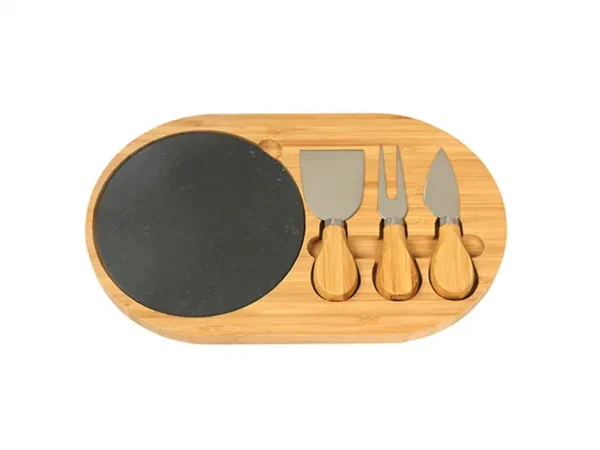 Set de quesos Dakar de madera de bambú con tabla de piedra pizarra y utensilios para regalo corporativo.