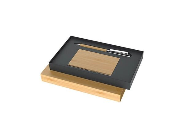 Set Daraya de bambú y metal con bolígrafo y tarjetero personalizado, kit ejecutivo sustentable para eventos empresariales en caja individual de regalo.