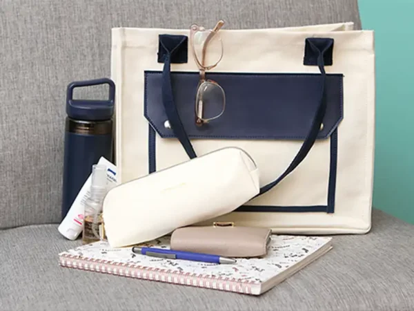 Bolsa Incles de Poliéster en Azul Marino, Café y Gris Claro - Dot Factory