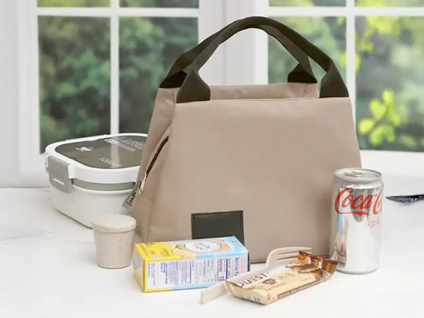 Lonchera Rieux, Hielera reciclada personalizada para empresas