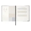 Agenda Ejecutiva Clásica 2027 de tapa en curpiel con área de impresión de 16 x 15 cm, formato 20.5 x 23.5 cm, con caja individual