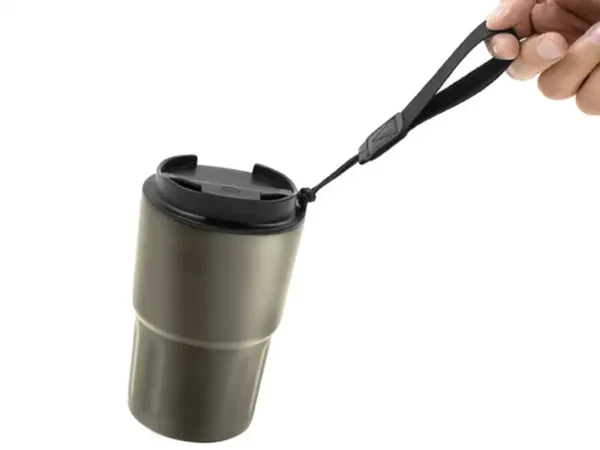 Mug térmico Capof de 400ml acero mate con correa negra. Muestra correa