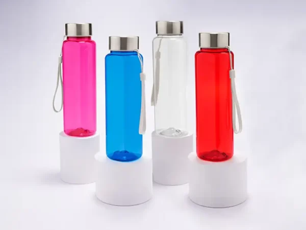 Cilindro de plástico KAVEH con tapa metálica y asa de poliéster para transporte. Colores disponibles