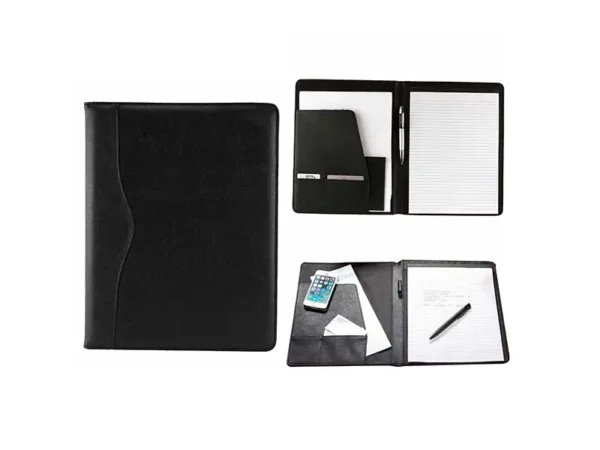 Carpeta Harbel de curpiel negro con block A4 y compartimentos organizadores para oficina y eventos. Libreta abierta