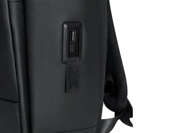 Mochila Nuchter ejecutiva con capacidad USB - Negro - Dot Factory