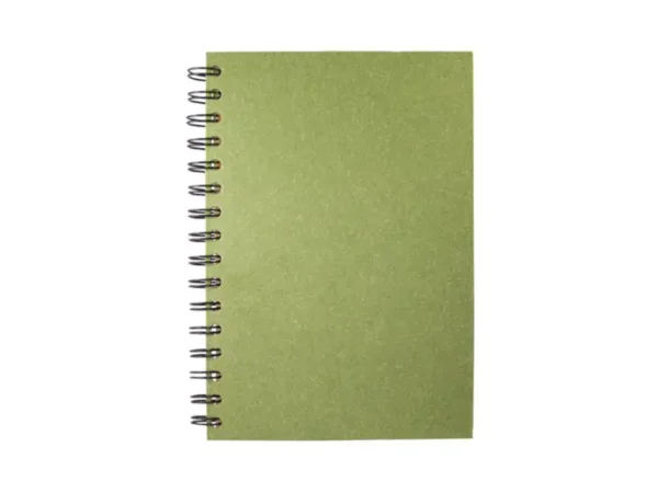 Cuaderno Glasgow ecológico con pasta dura de fibra vegetal y 80 hojas de papel reciclado. Color verde
