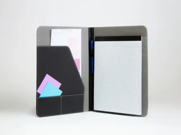 Carpeta Graz: Diseño Contemporáneo y Funcionalidad Esencial - Dot Factory