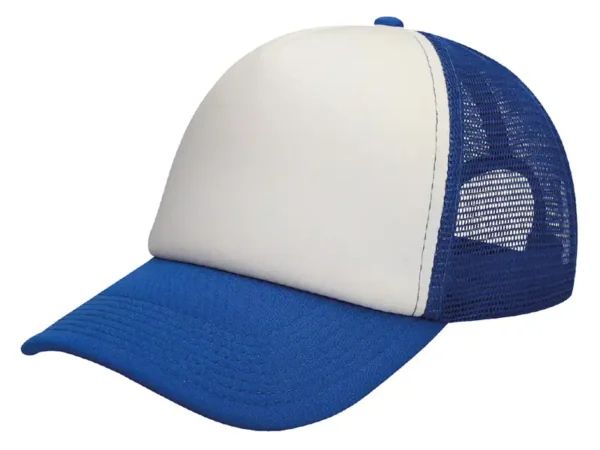 Gorra tipo trucker con frente de poliéster acolchado, malla de nylon transpirable y ajuste de plástico para personalización.
