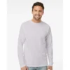 Playera Manga Larga Gold de 165 grs en algodón premium con puños reforzados, ideal para personal operativo y ferias comerciales.