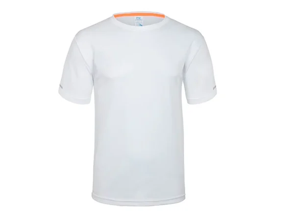 Playera Dry Fit deportiva personalizada para empresas con tecnología de secado rápido e impresión garantizada.
