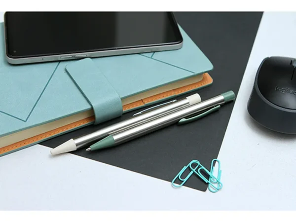 Bolígrafo Krems de acero inoxidable reciclado con grabado láser para eventos institucionales en Querétaro.