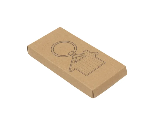 Llavero KIJOM en forma de casa con estructura metálica brillante, panel de bambú barnizado y estuche de regalo kraft con terciopelo.