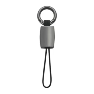 Llavero Strop metálico con argolla tipo gancho diseñado para llaves de auto con ranura estrecha y grabado láser.
