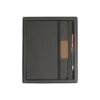 Set Bowil ejecutivo con libreta de RPET reciclado y bolígrafo de acero inoxidable en caja de regalo.