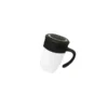 Taza Malva de 500 ml fabricada en acero inoxidable con doble pared al vacío, asa ergonómica y tapa de rosca.