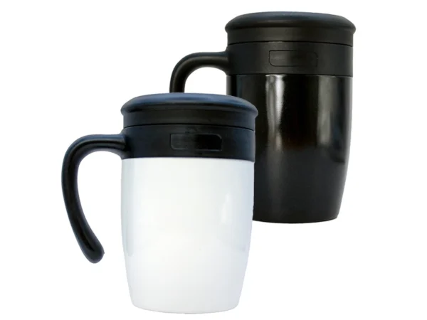 Taza Malva de 500 ml fabricada en acero inoxidable con doble pared al vacío, asa ergonómica y tapa de rosca.