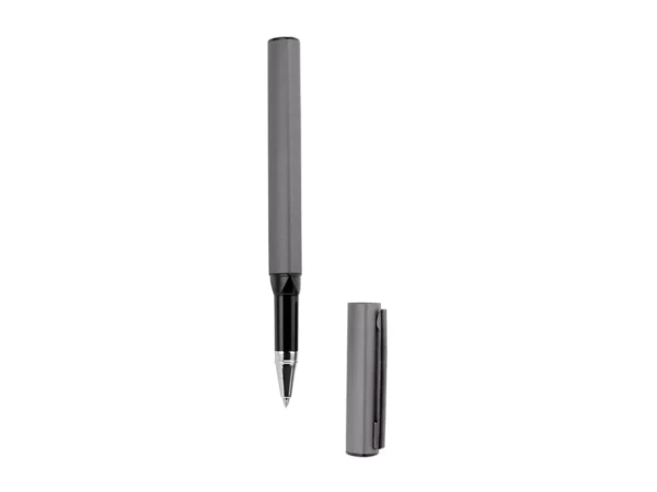 Set Fayun de bolígrafo y roller pen de aluminio en estuche para regalos corporativos personalizados en México.