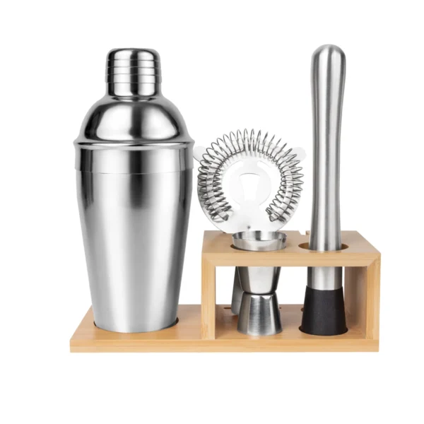 Set Shaker Korai de mixología en acero inoxidable y madera con logo empresarial grabado a láser para regalos corporativos.