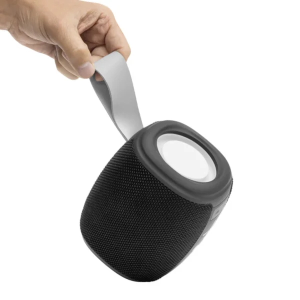 Bocina bluetooth DANCE con cuerpo de plástico y tela, correa de poliuretano, ideal para uso diario