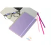 Libreta Salavan con cubierta de poliuretano y hojas interiores en diseño de puntos, vista frontal cerrada