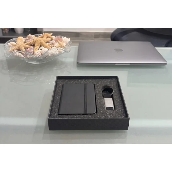 Set Arizona libreta PU con llavero metálico para regalo ejecutivo personalizado con logo empresarial — vista 03